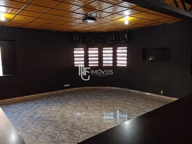 Imóvel Comercial No Centro