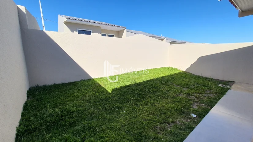 Foto Casas a venda no Condomínio Residencial Girassol