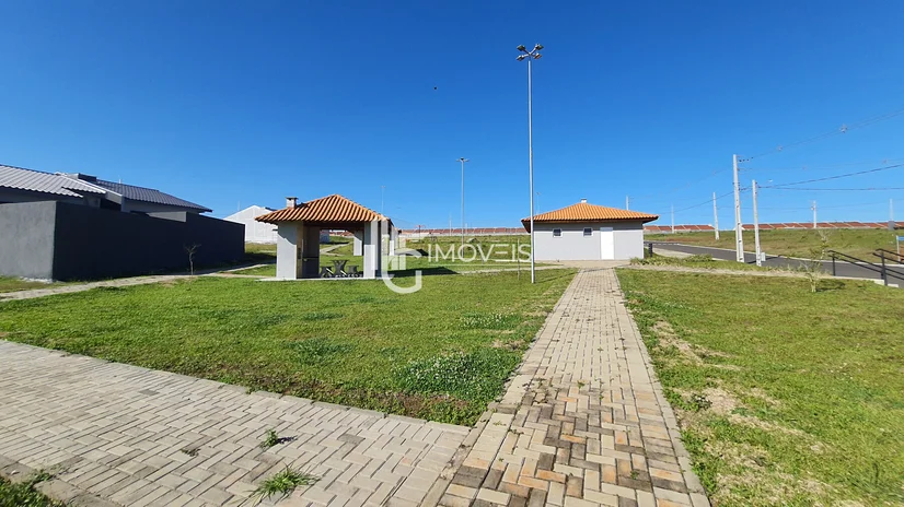 Foto Casas a venda no Condomínio Residencial Girassol