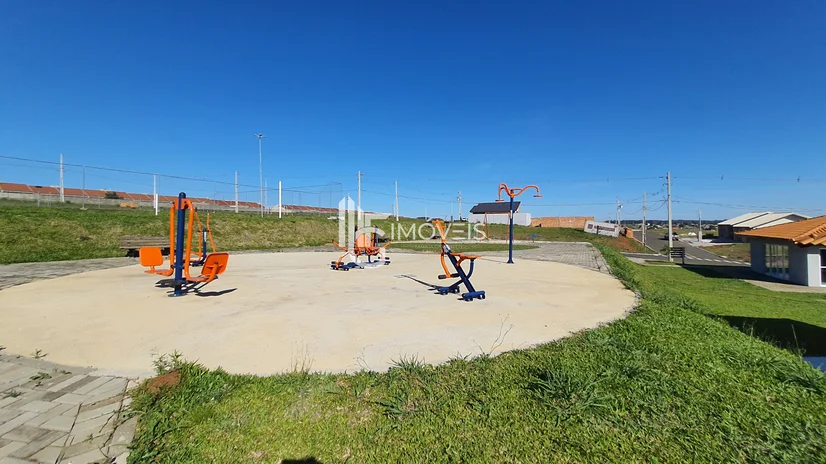 Foto Casas a venda no Condomínio Residencial Girassol