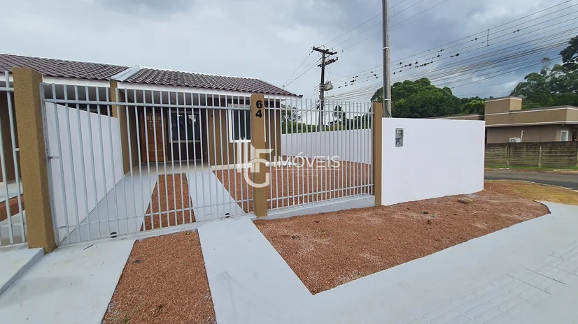 Foto Casa de esquina a venda no Jardim Progresso