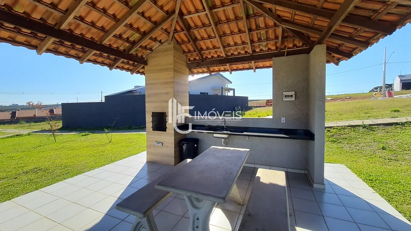 Foto Casa a venda no Condomínio Residencial Girassol