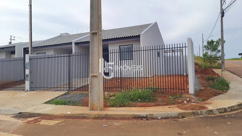 Foto Casa a venda (esquina) no Jardim Gsp Life