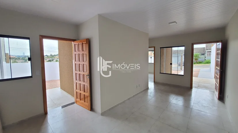 Foto Casa a venda em terreno de esquina no Parque dos Pinheiros