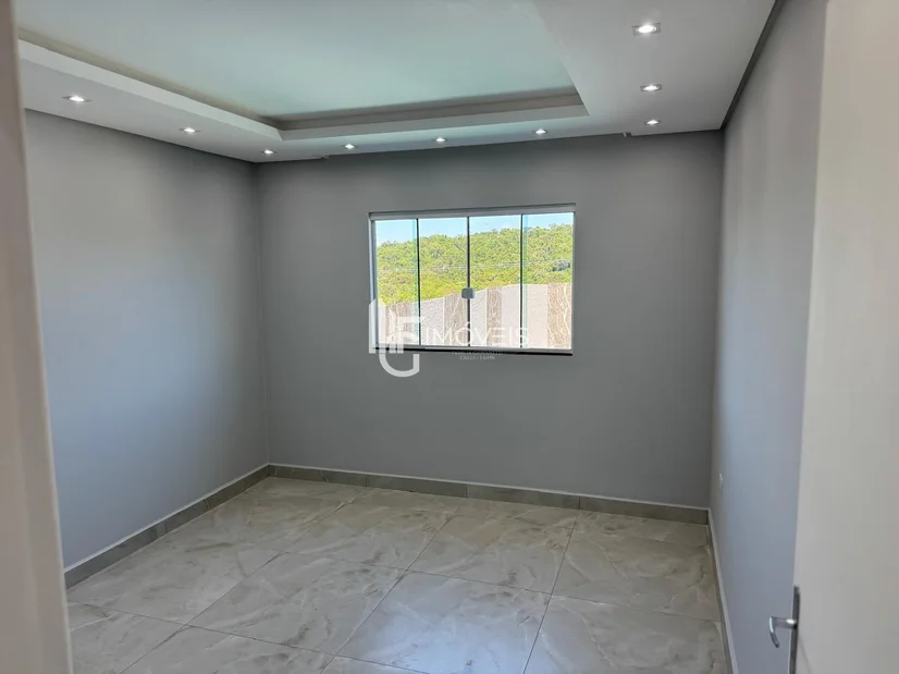 Foto Casa a venda no Jardim Itapoá