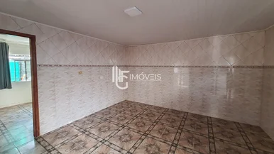 Miniatura - Foto Casa pra locação na Nova Rússia