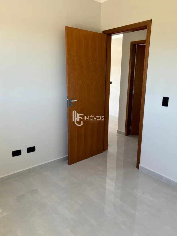 Foto Casa a venda no Condomínio Residencial Girassol