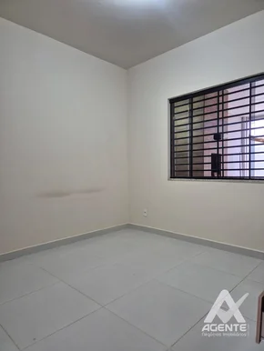 Excelente Residência No Jardim Carvalho