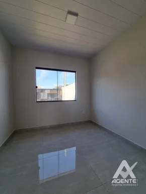 Bela Casa Em Uvaranas
