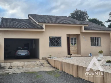 <strong>Residência no Nova Russia</strong>