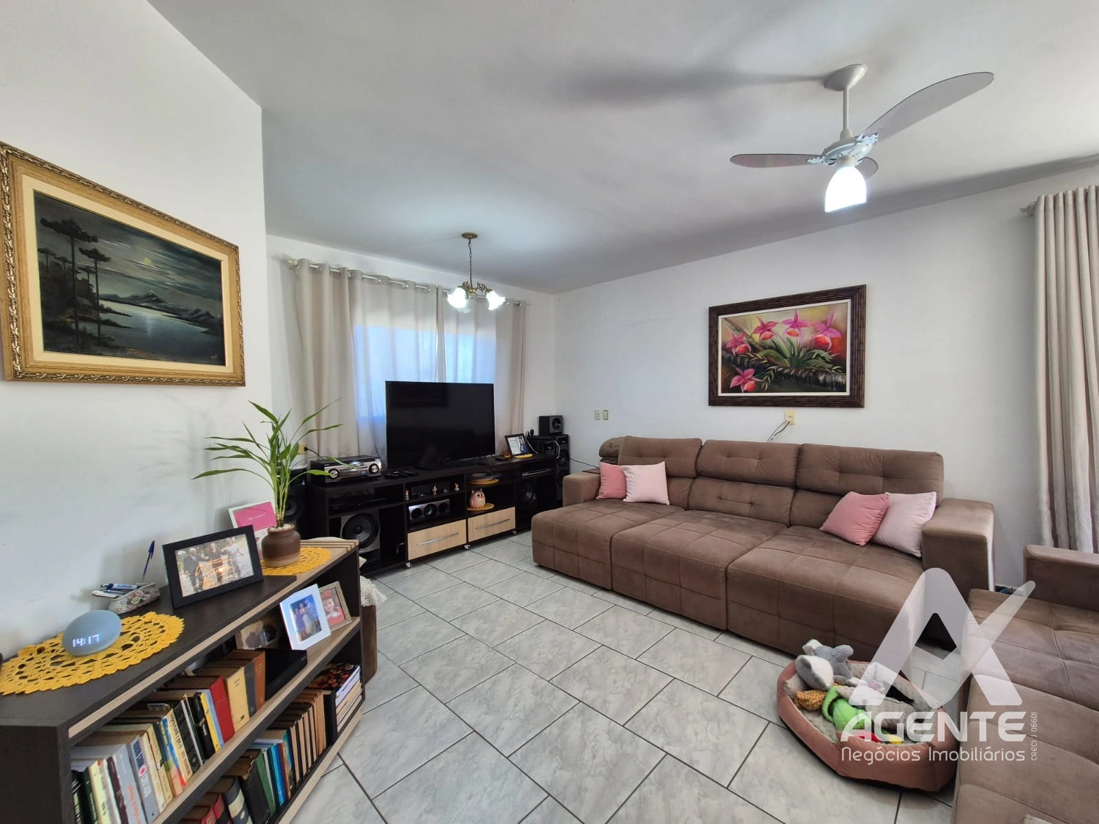 Excelente Residência Em Olarias