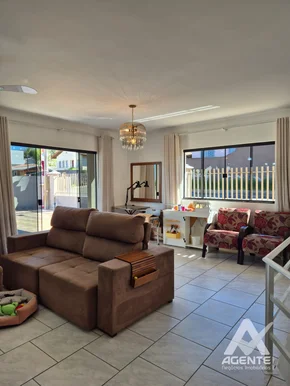 Excelente Residência Em Olarias