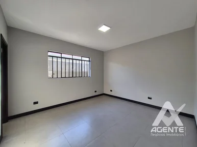 <strong>Casa Comercial na Nova Rússia</strong>